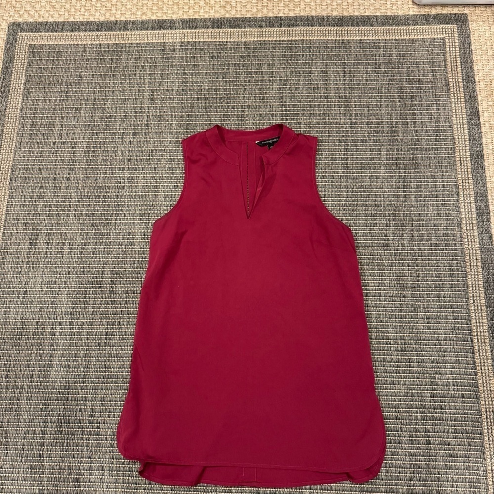 Banana Republic Fuchsia Sleeveless Blouse